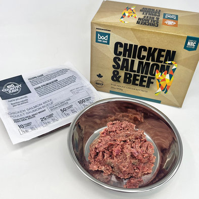 Big Country Raw, Fare Game - Chicken, Salmon & Beef - 0.9 kg - Frozen Cat Food