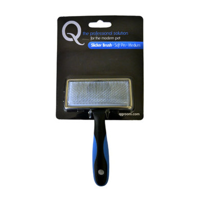 Q, Soft Pin Slicker with Flat Back